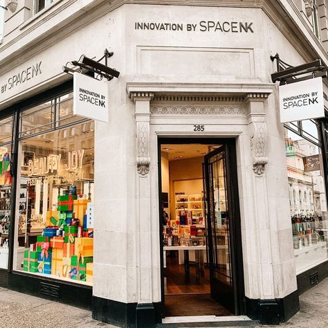 Space NK Regent Street Check more at https://beautyemp.store/space-nk-regent-street/ Regent Street, Retail Concepts, London Baby, London Shopping, Space Nk, Best Beauty Products, Covent Garden, Shopping Day, Bad Boy