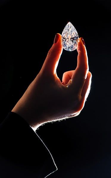 The Pink Star and other expensive diamonds – in pictures | Fashion | The Guardian Ares Greek God, Enchanted Aesthetic, Jewellery Ads, Diamond Photography, Aesthetic Jewellery, Heartbeat Necklace, Expensive Diamond, Creative Jewelry Photography, Diamond Mines