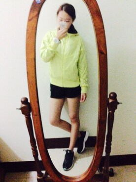「NIKE(ナイキ)のアイテム(トレンチコート)」を使った、Dream👻さん(レディース・169cm)の夏コーディネート