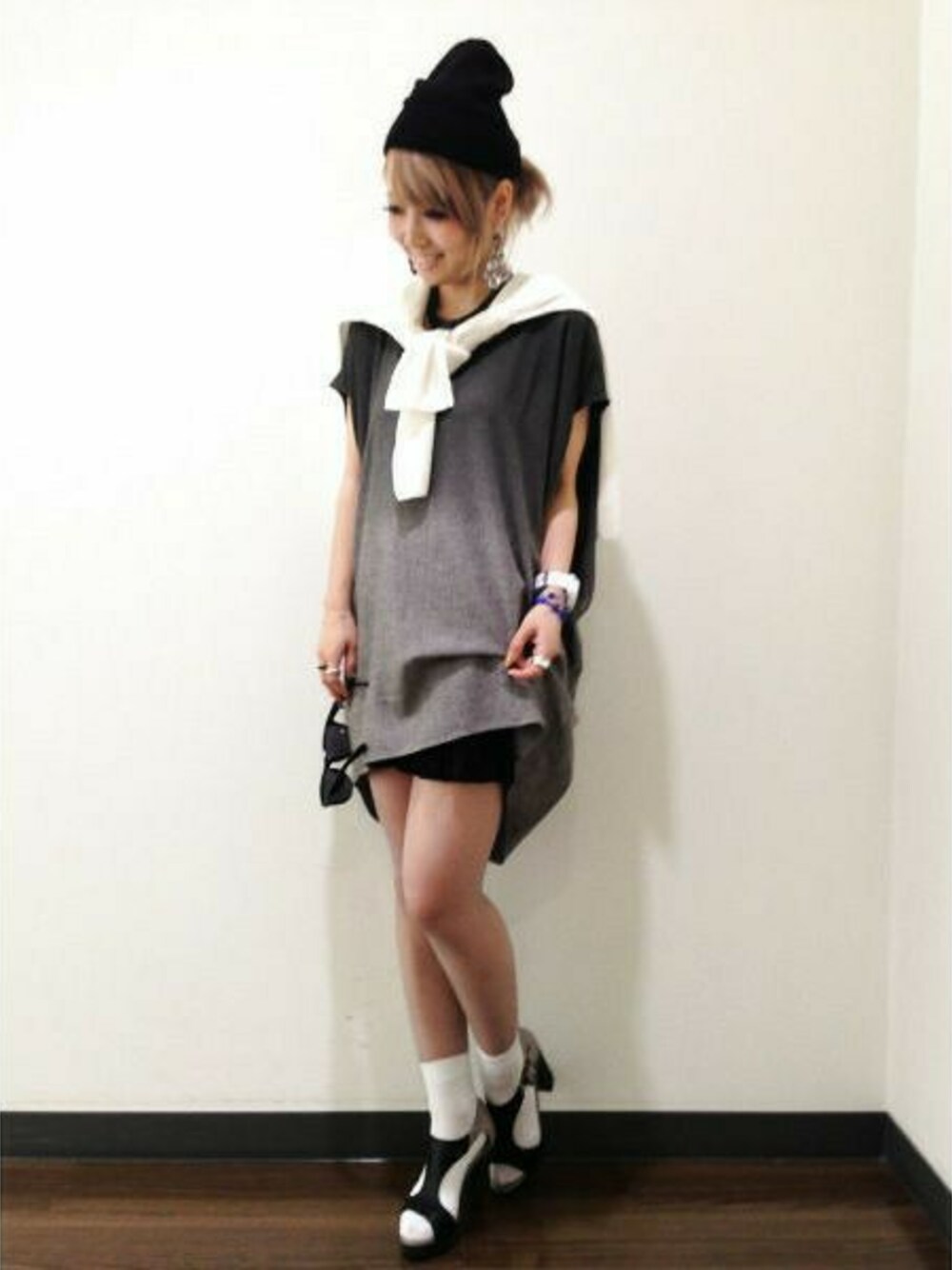 HIROSE/HAREさんの「【HARE】グラデーションバルーンワンピース（HARE）」を使ったコーディネートの1枚目の写真