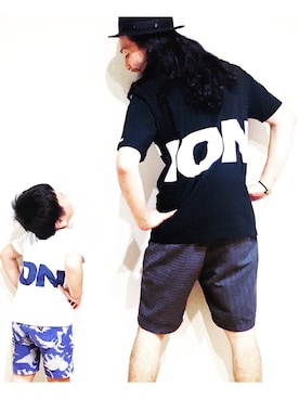 「VOO(ヴォー)のアイテム(パンツ)」を使った、マッシーさん(メンズ・174cm)の夏コーディネート
