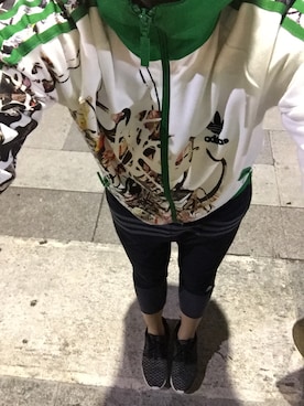 「adidas(アディダス)のアイテム(スーツジャケット)」を使った、Ray Aureaさん(レディース・165cm)の秋コーディネート