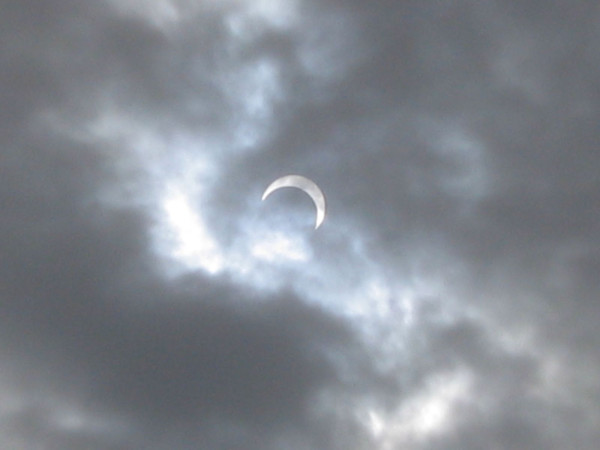 Eclipse_Anular_de_Sol_(1810008150) Eclipse_Anular_de_Sol_(1810008150)