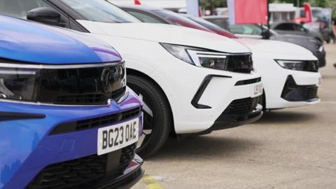 Cars at Bedfordshire racetrack event