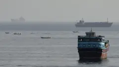 Doonii Ulaa Hormuuz keessa imaltu bakka Musandam irraa, Omaan, Hagayya 03, 2026