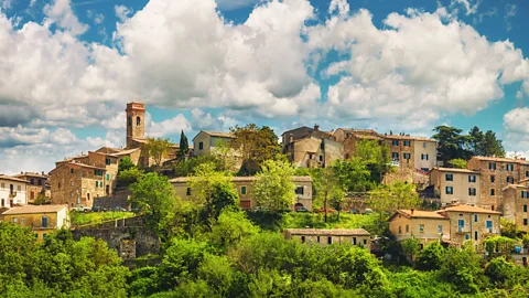 Old town of Chiusdino in Tuscany, Italy (Credit: Getty Images)