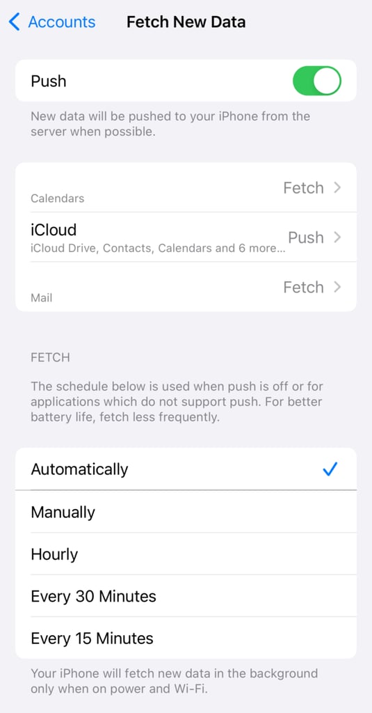 Fetch New Data setting for iOS Mail application