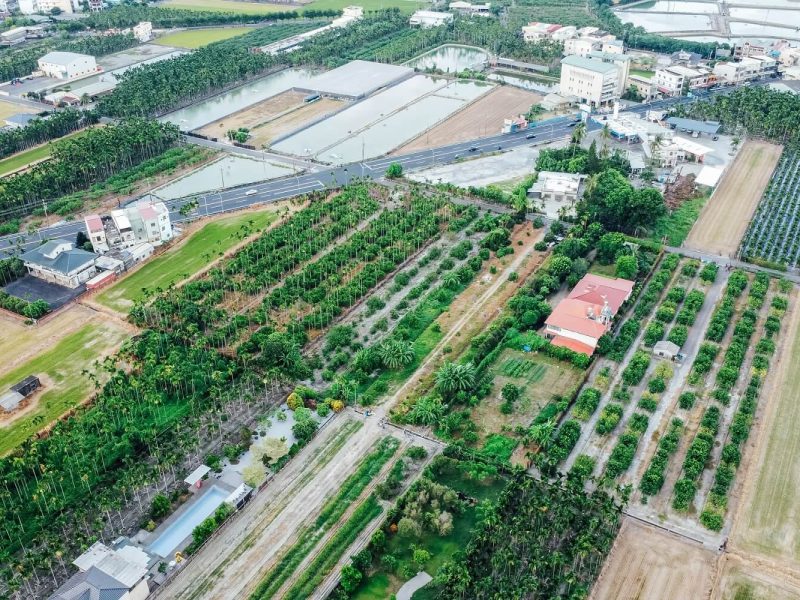 屏東縣竹田鄉農田與農村地景。（攝影／梁偉樂）