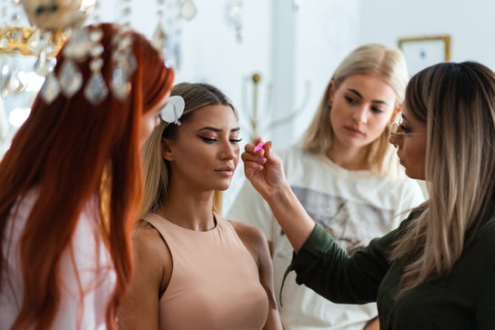 Skönhetssalong-bild för Caetana Beauty Studio Cabeleireiro