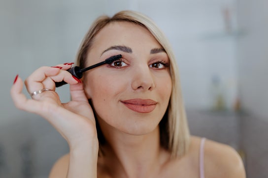 Foto de Cejas y pestañas para Benefit Brow Bar Design de Sobrancelhas