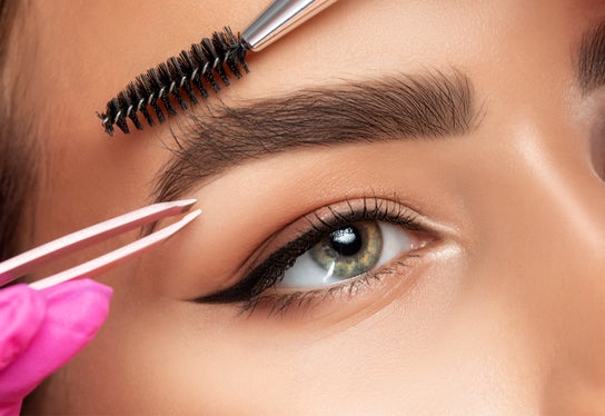 Foto de Cejas y pestañas para Bare Brows Beauty Llc