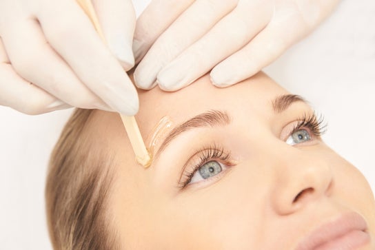 Foto de Cejas y pestañas para SempreBella Sobrancelhas