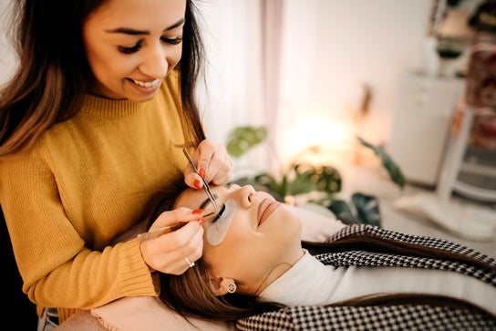 Foto de Cejas y pestañas para Luxury Place