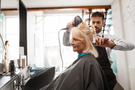 Hair Salon image for Cabeleireiro em Taboão da Serra- Gil Cabeleireiro