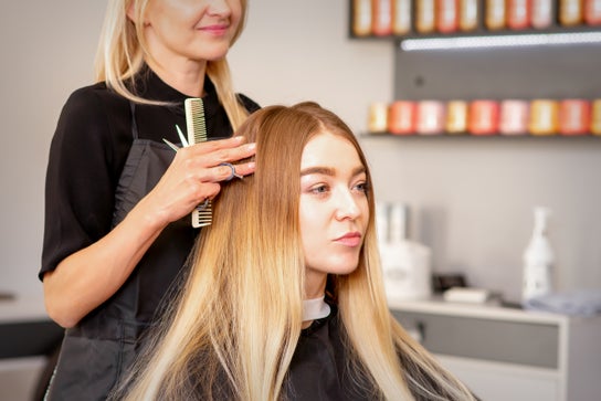 Imagem de Cabeleireiro para Barbería y Peluquería Sr. Cruz