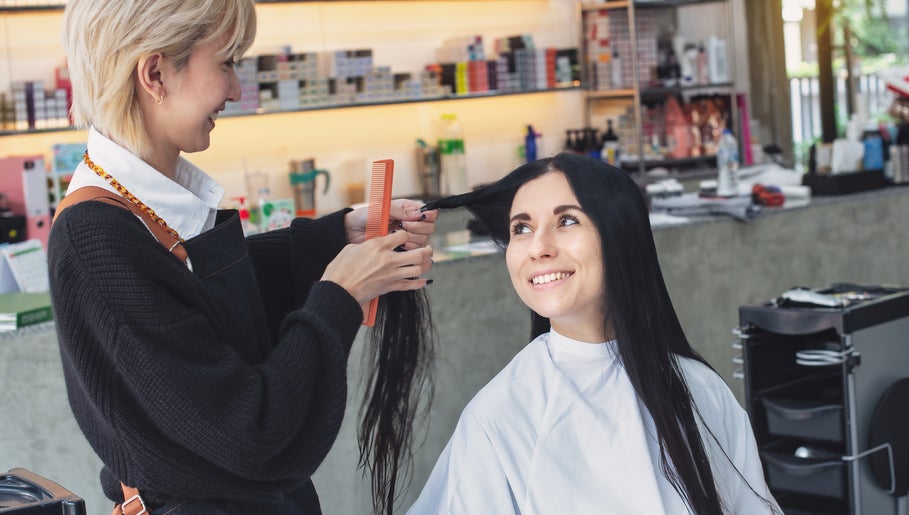 BlowUp Hairdressing