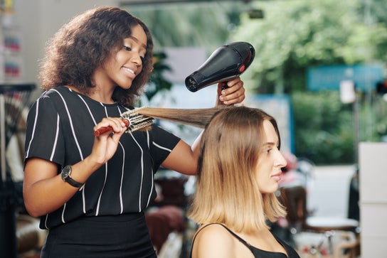 Hair Salon image for Reina Cabeleireiros