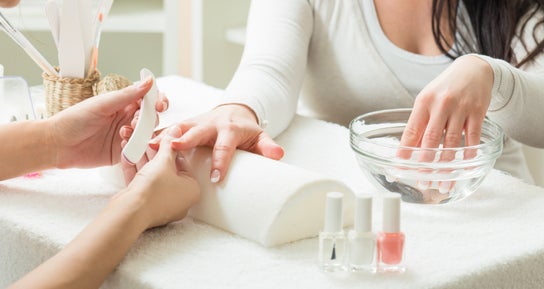 Nail Salon image for Bella Dama