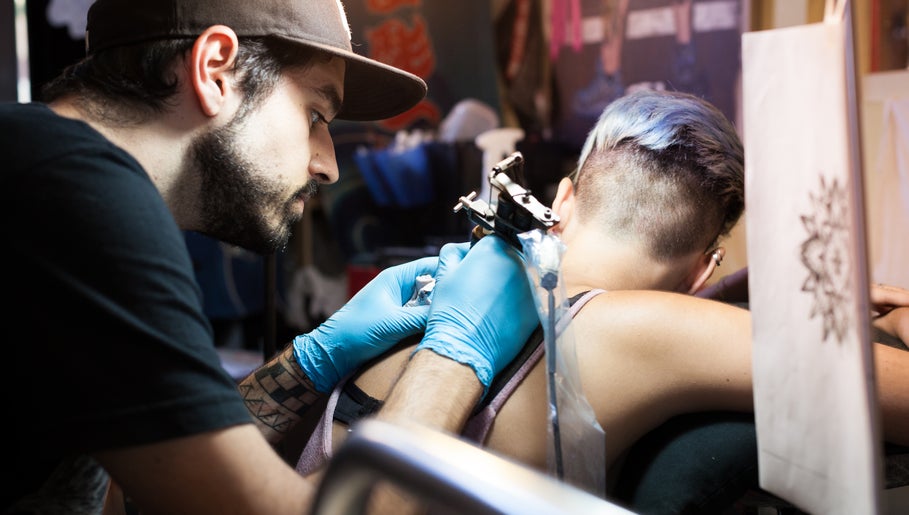 BAWE - Tattoo Studio