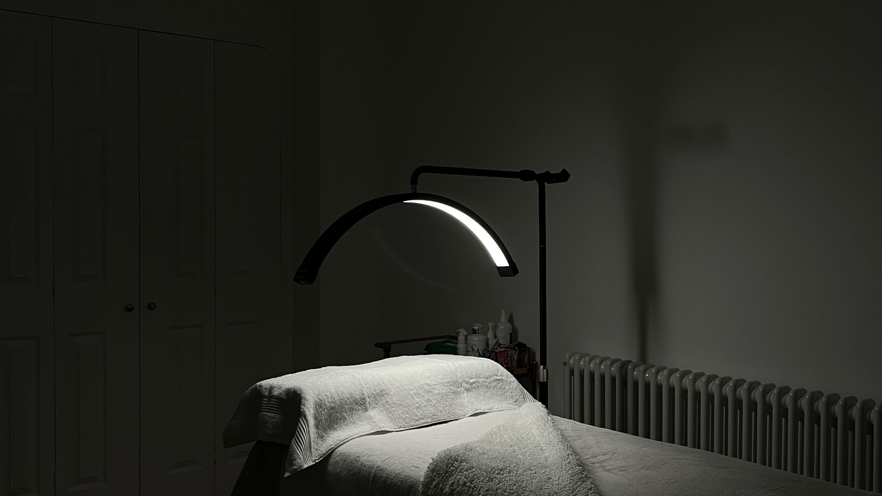 Calm treatment room at Beauté by Michèle, North Warnborough, England, GB, featuring a cozy massage table.