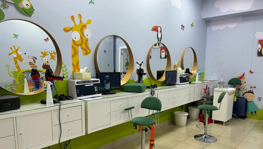 Imagen 1 de White Sheep Kids Salon