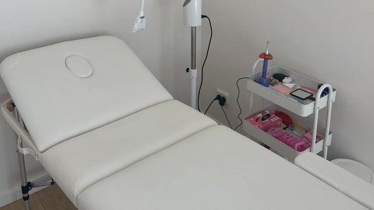 Byron Bay Tooth Gems and Whitening