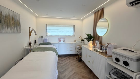 Essential Beauty Essex - Rayleigh
