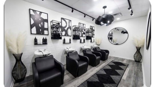 Quilla & Co Hair