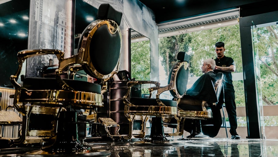 Whystop Barber Shop Benfica – kuva 1