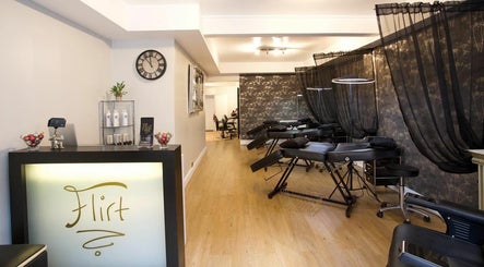 Flirt Lash & Brow Bar