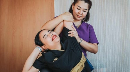 Nat Thai Massage