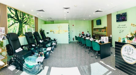 D.T Nails Spa Yarrabilba