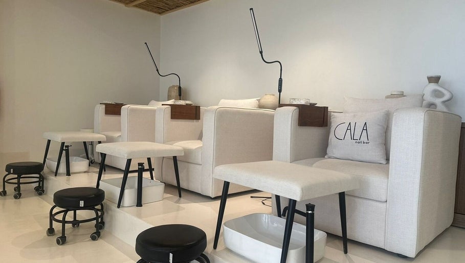 CALA nail bar image 1