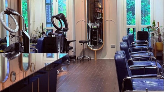 Oxiana Hair Artistry