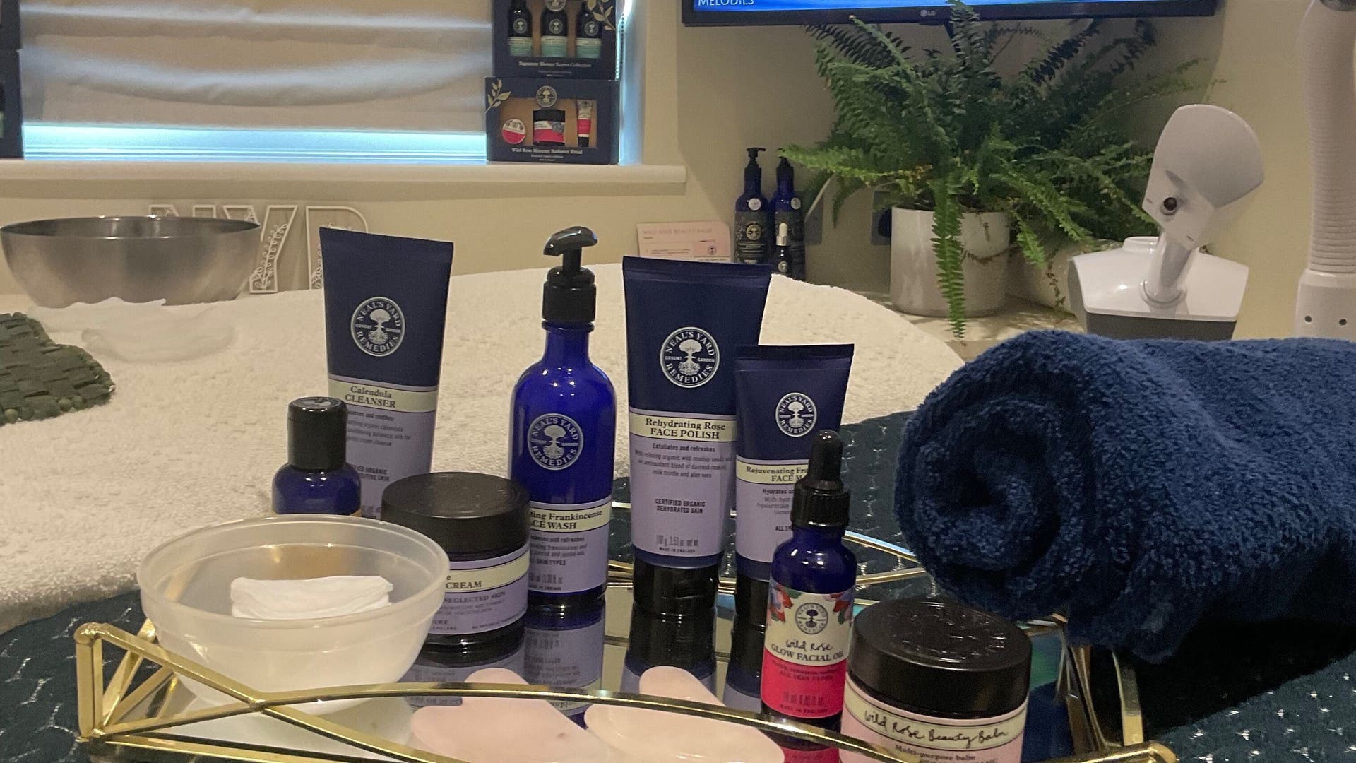 Organic skincare products at Only Way is Organic, Upminster, England, GB for rejuvenating beauty treatments.