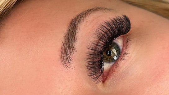 Lashes by char