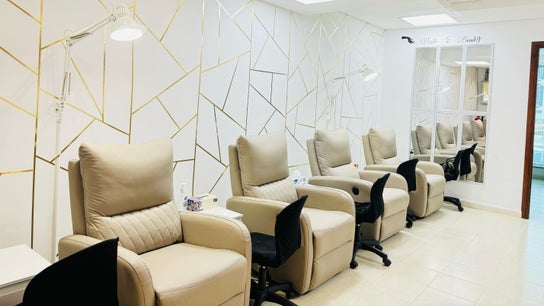 F NAILS BEAUTY SPA