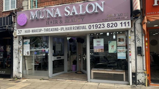 Muna Salon 1