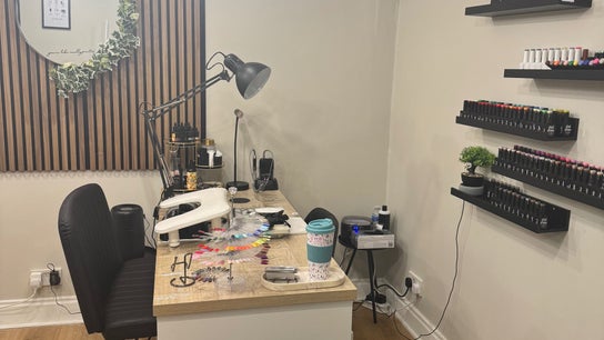 Carly’s Beauty Box