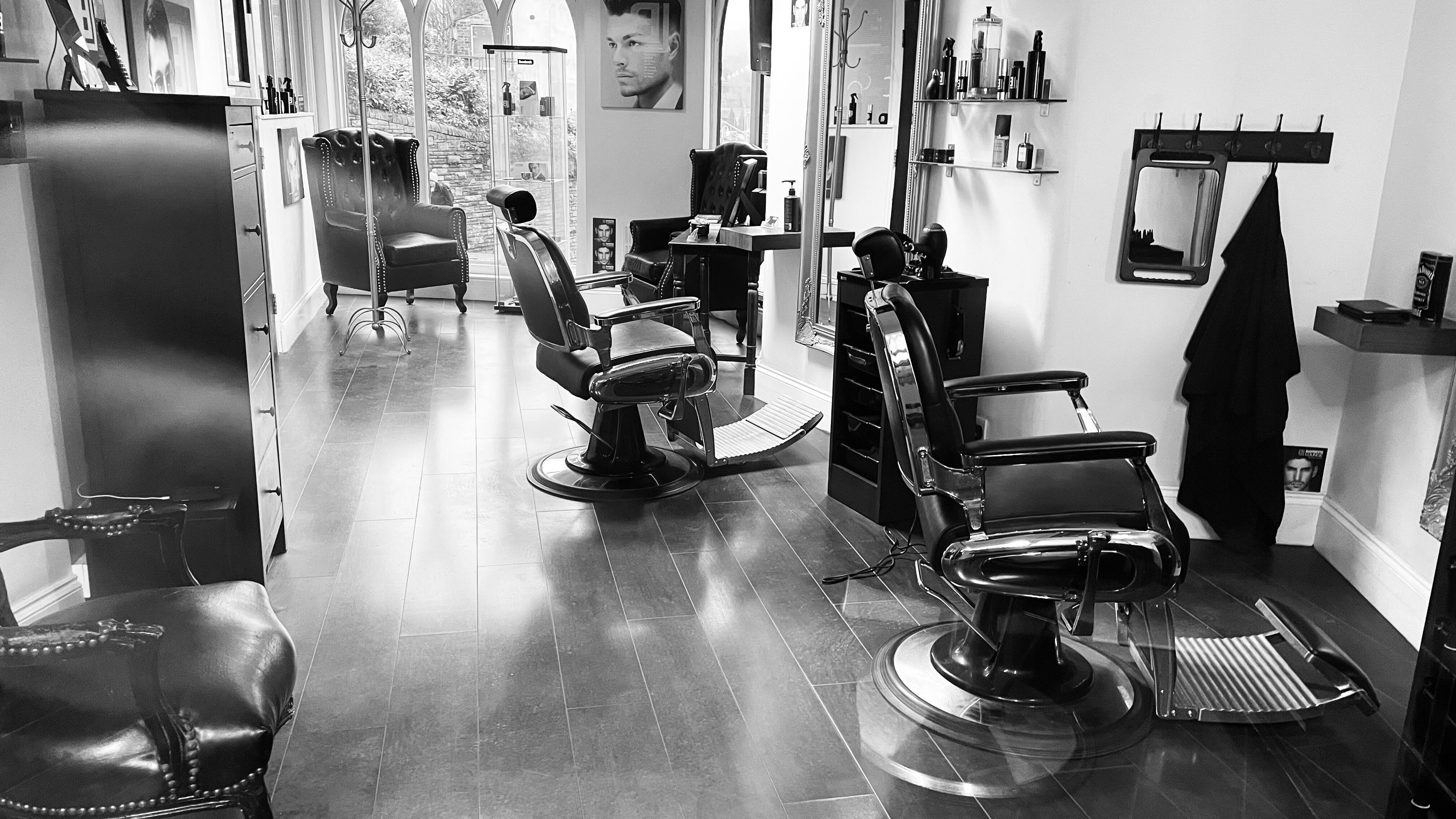 BL / Barbers Lounge in Macclesfield, England, GB, features elegant barber chairs and modern decor.
