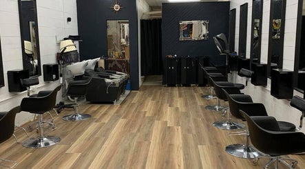 Image de Taking Care of Business Hairdressing 2