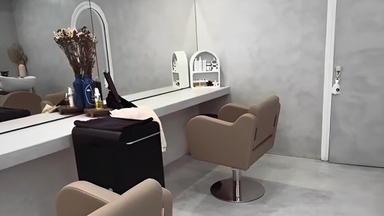 Riviera Hairdresser