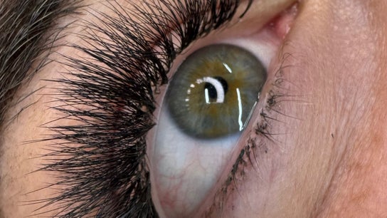 Mooi Lash & Beauty Studio
