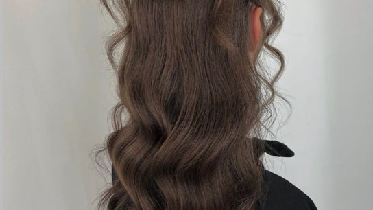 BRONDE. By Eden