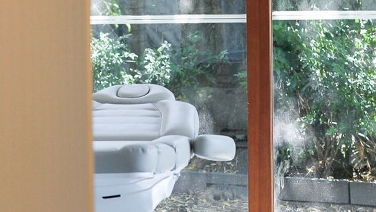 Soluxe Skin House