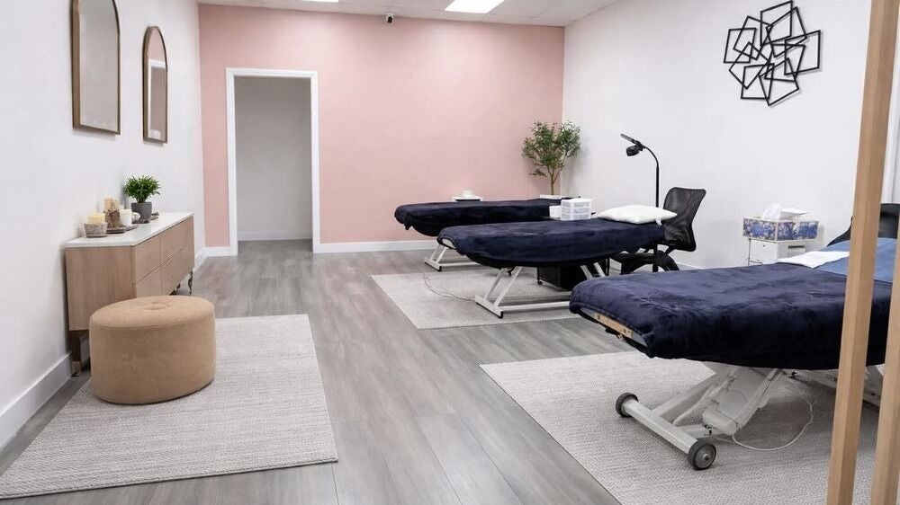 Spacious, elegant treatment room at Lash Lush in Stanton, California, US with cozy decor and modern furnishings.
