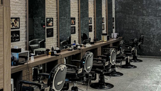 Hair Bond Gents Salon - Al Safa 3
