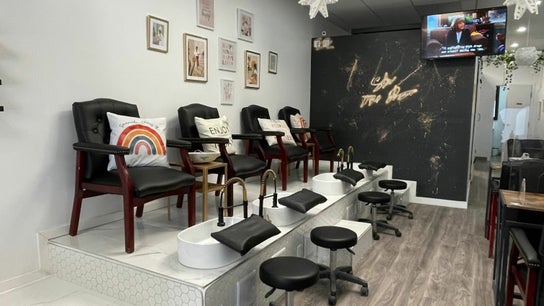 Salon Tres Beau