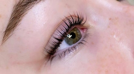 Remedy Brows and Lashes