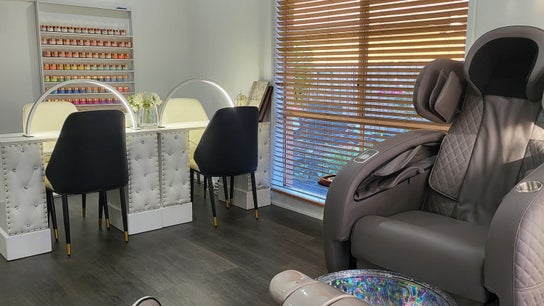 B & B Spa and Nails Nails By Bella